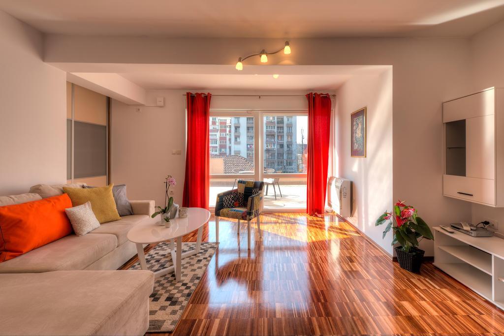 Apartments City Center Тиват Екстериор снимка